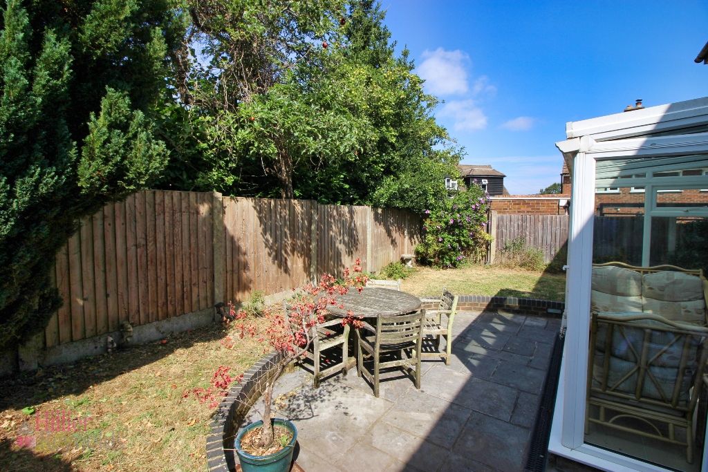 Property photo 2 of 21 Garden