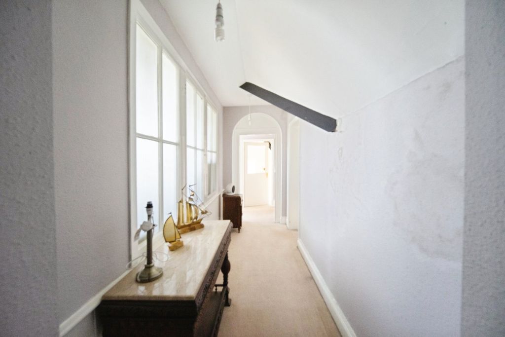 Additional image 25 of 11 bed country house for saleGlenholme Park, Clayton, Bradford BD14