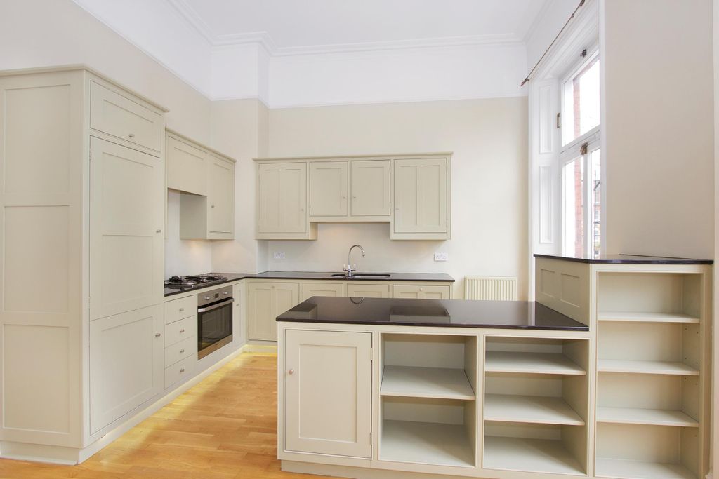 Property photo 2 of 6 Image