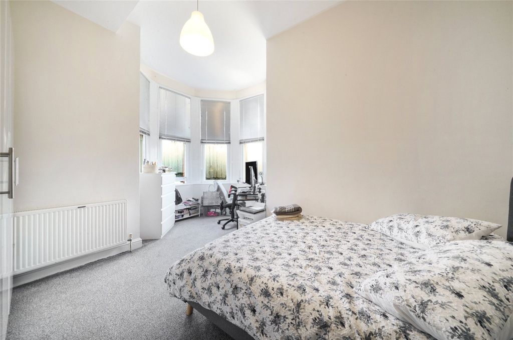 Property photo 3 of 15 Picture No. 26