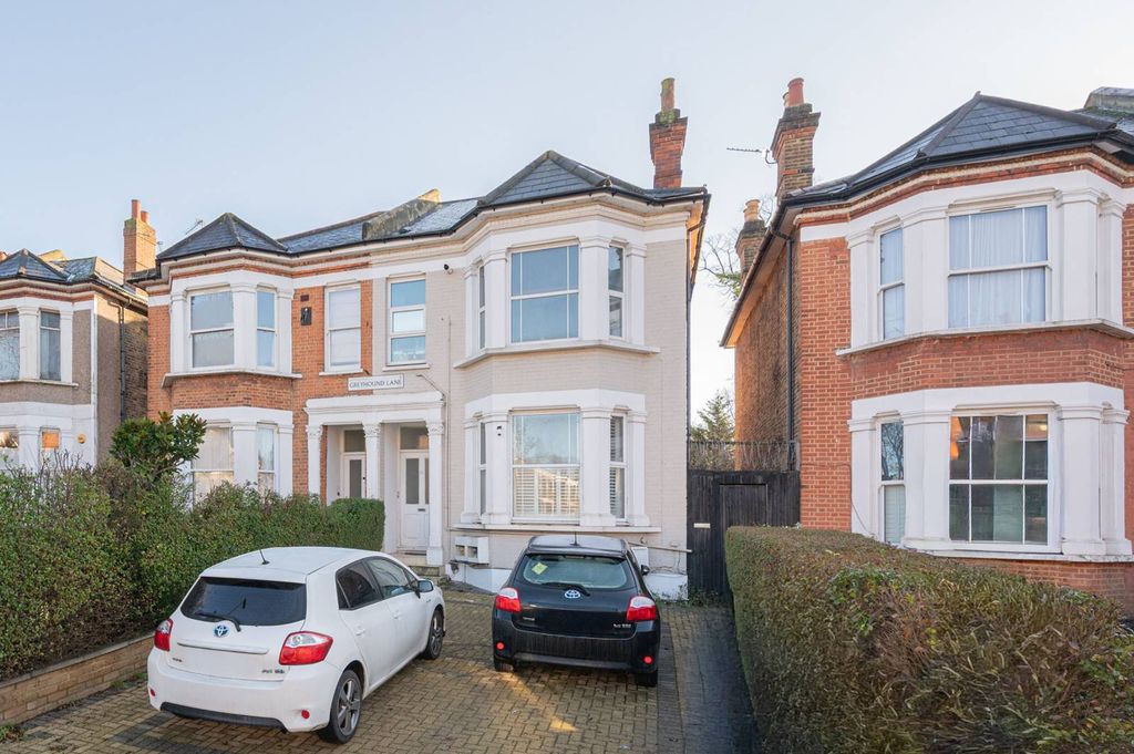 Property photo 1 of 22