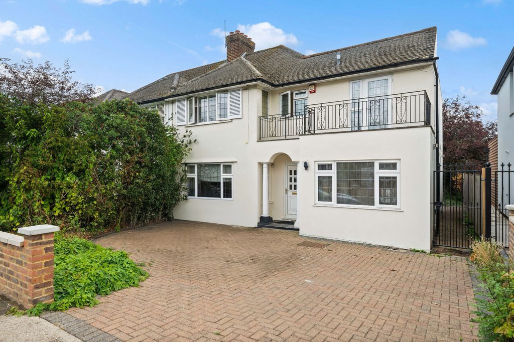Property photo 1 of 17 Picture No. 20