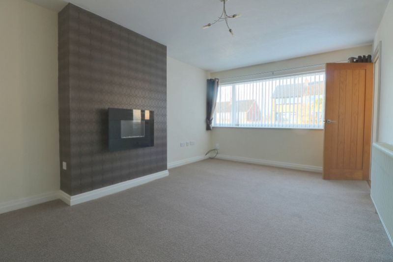 Property photo 2 of 16 Img_3452-Img_3454