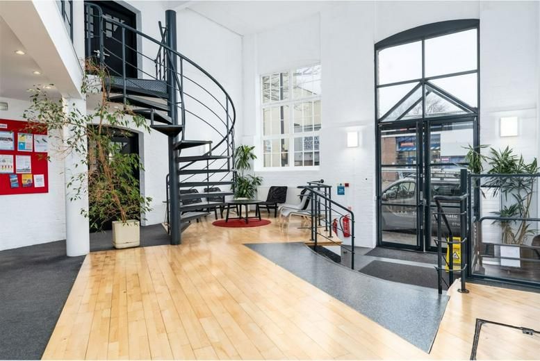 Property photo 1 of 5