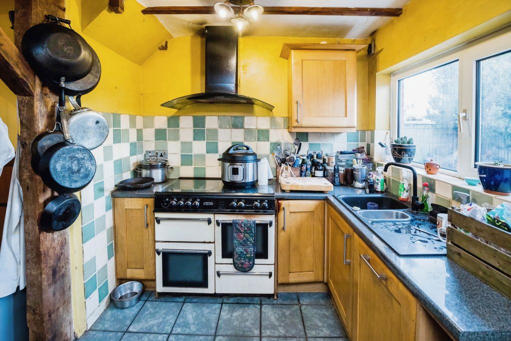 Property photo 3 of 14 Kitchen/Diner