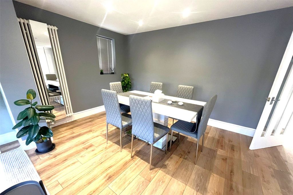 Property photo 3 of 20 Picture No. 13