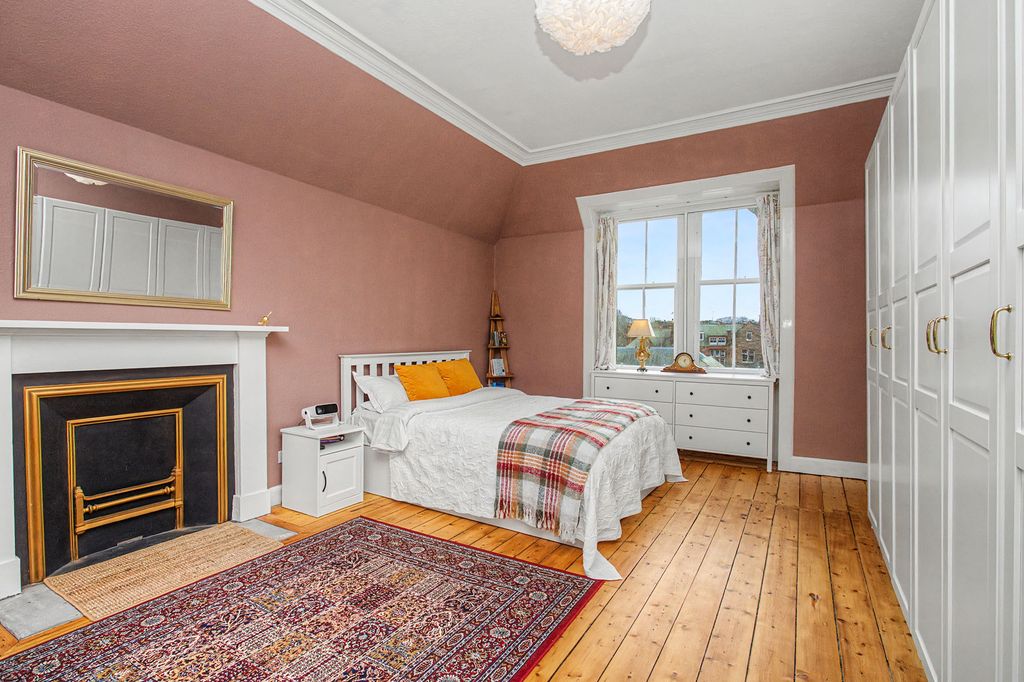 Property photo 3 of 14 Property Image 3