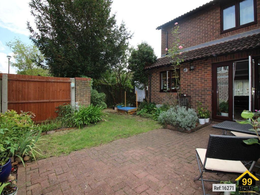 Property photo 1 of 7 Photo 0