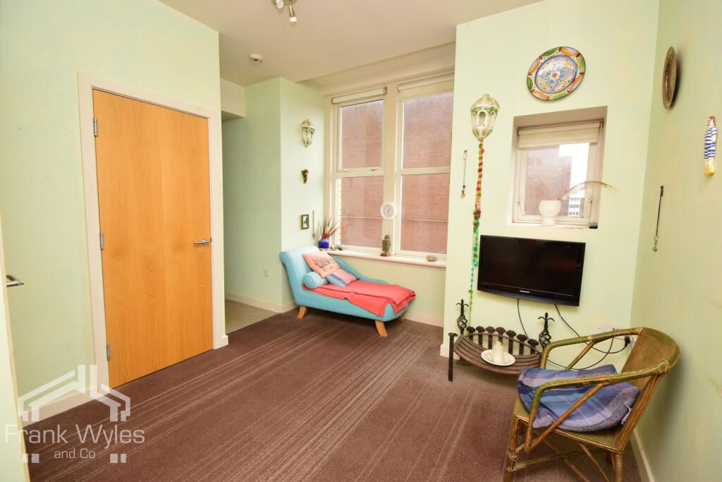 Property photo 2 of 5