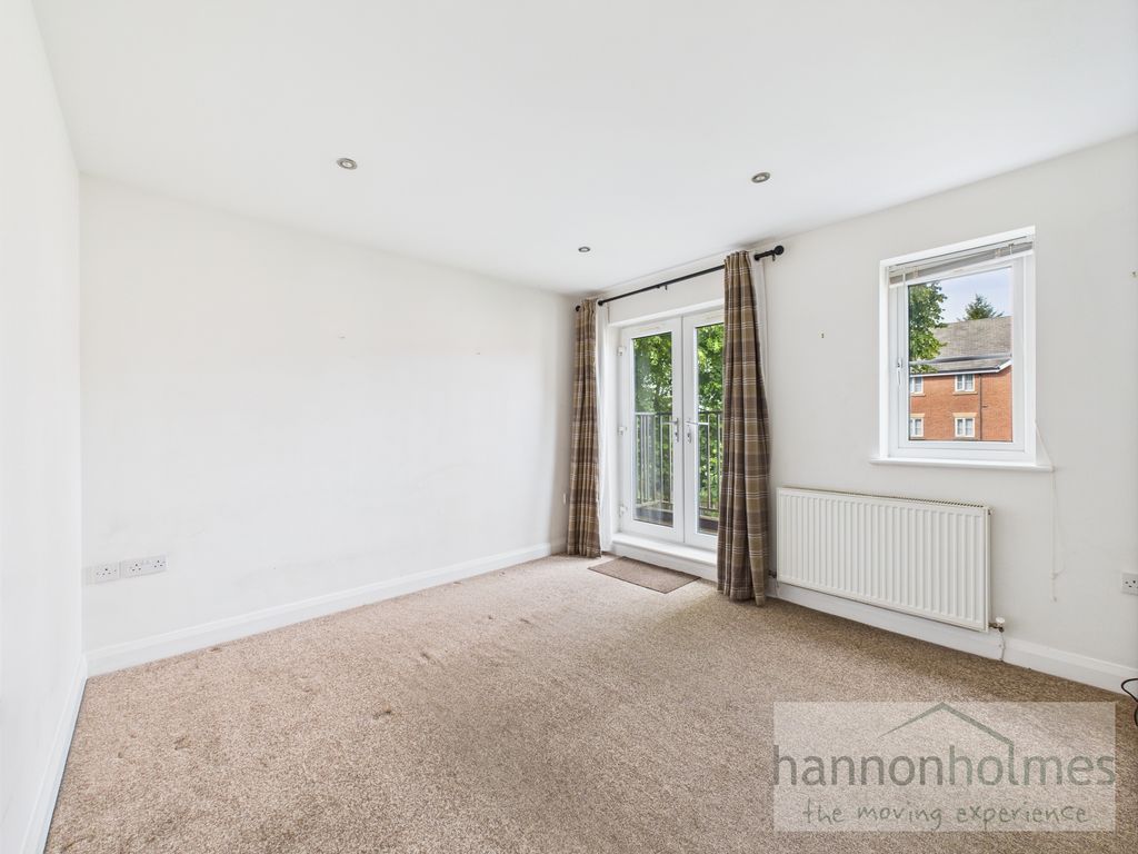 Property photo 2 of 14 Cam05283G0-Pr0086-Still002