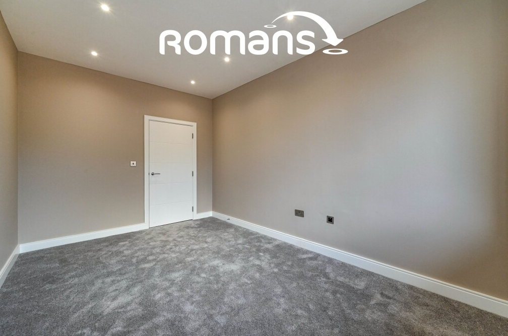 Property photo 3 of 5 Bedroom