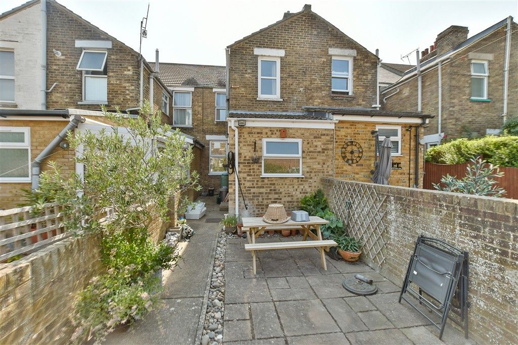Property photo 2 of 8 Rear Elevation