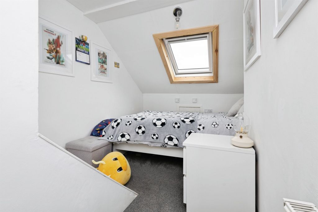 Additional image 16 of 3 bed maisonette for saleWellfield Avenue, Porthcawl CF36