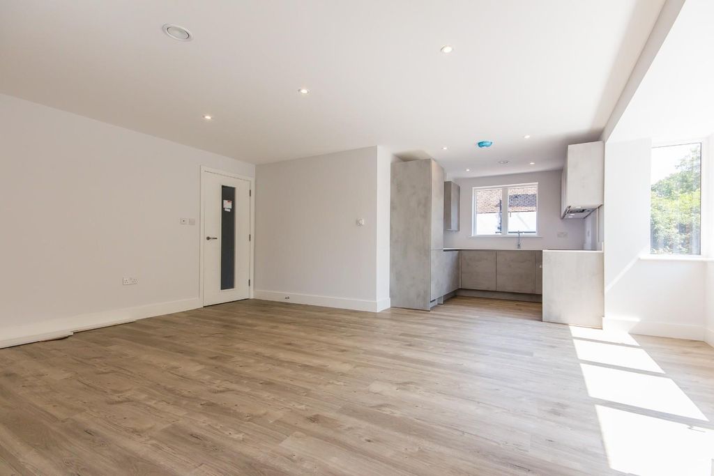 Property photo 3 of 10 Img_4346.Jpg