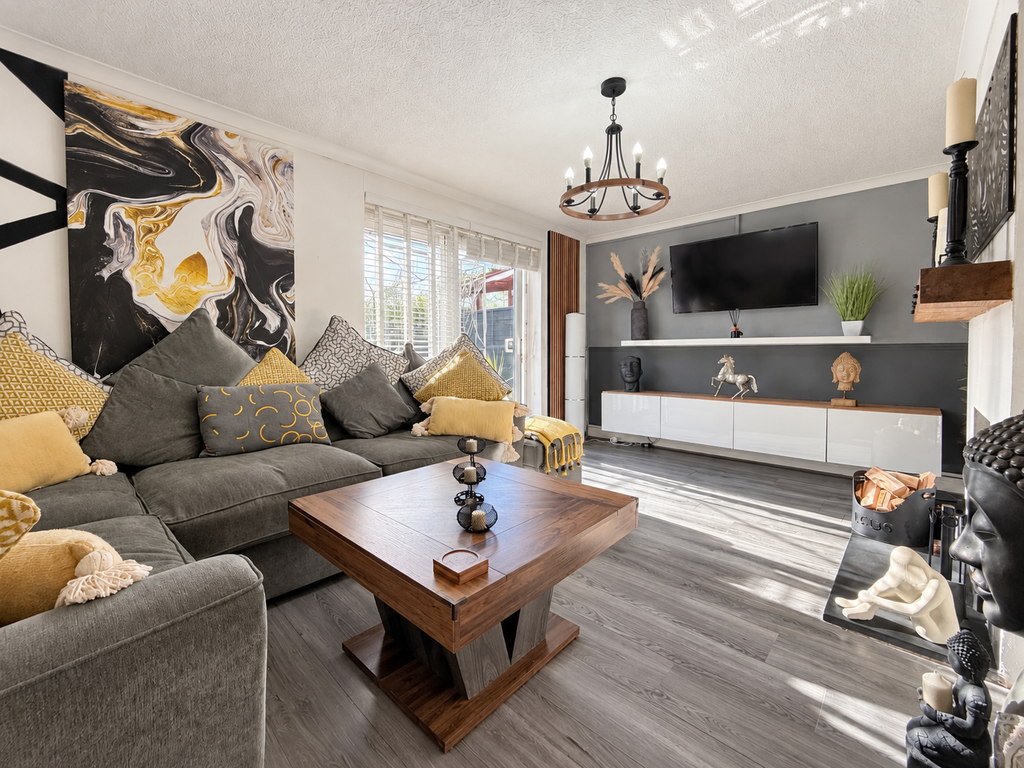 Property photo 3 of 20 3306C5E7-701F-4CE3-9557-9935CD39E987