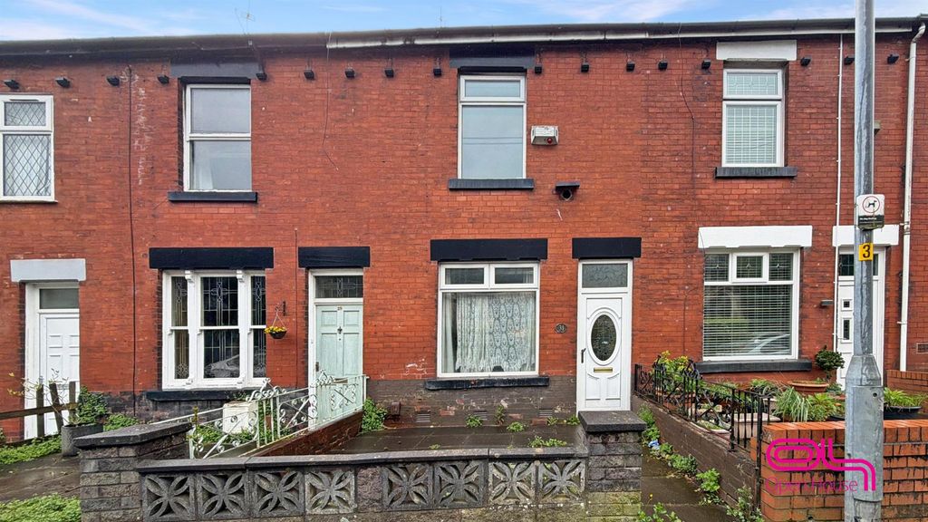 Property photo 1 of 14 Untitled Design - 2026-04-20T125508.873.Png