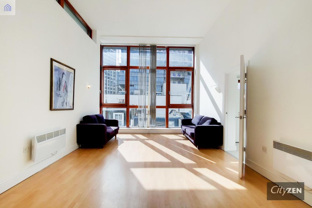 Property photo 1 of 22 Reception Room