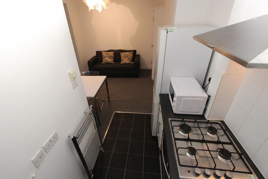 Property photo 2 of 8 Img_4235.Jpg
