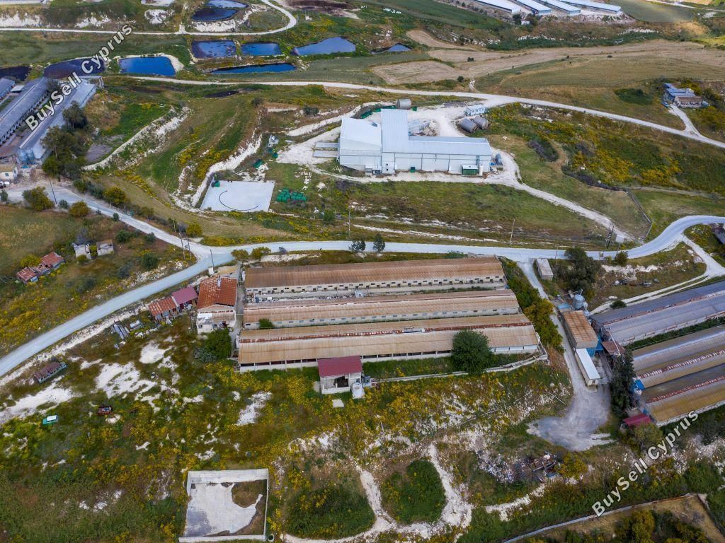 Property photo 2 of 7