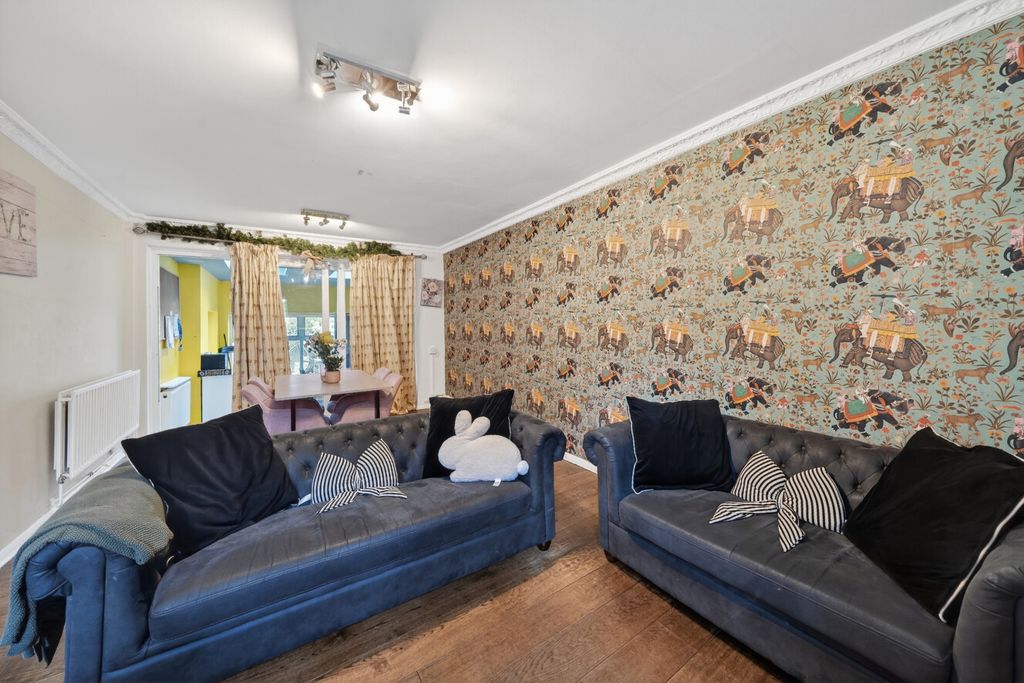 Property photo 1 of 24 1424267-6-69c3c3d...