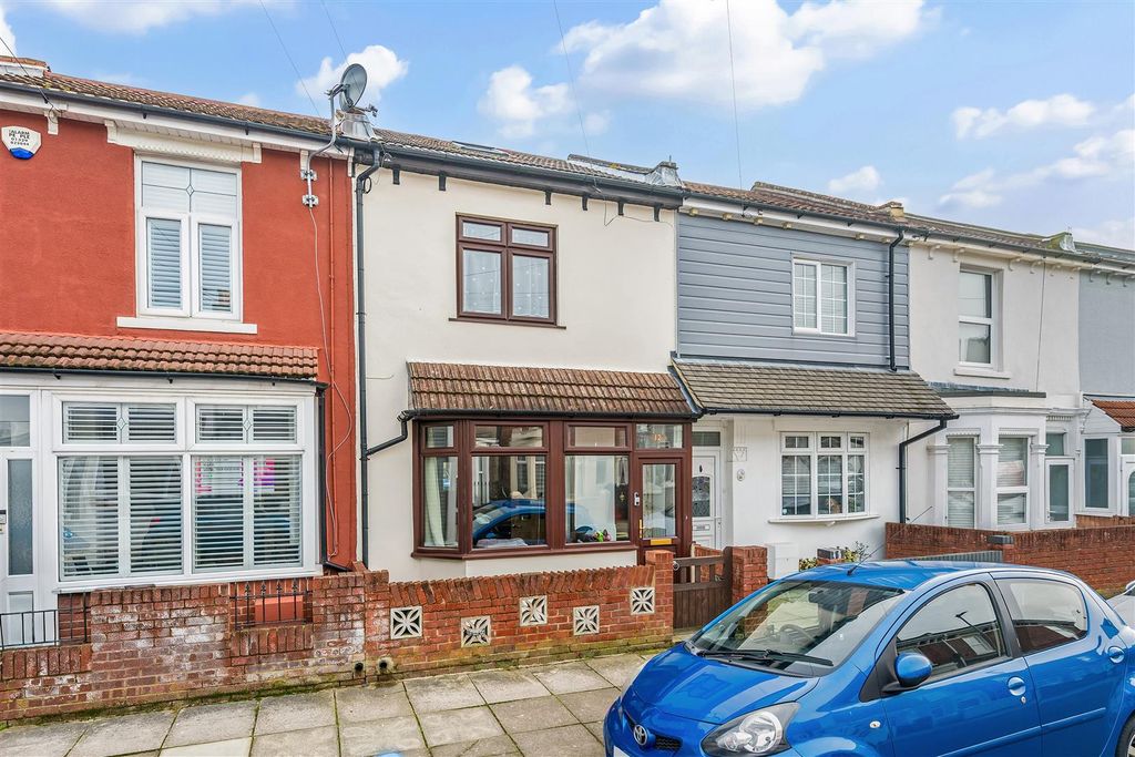 Property photo 1 of 22 Front