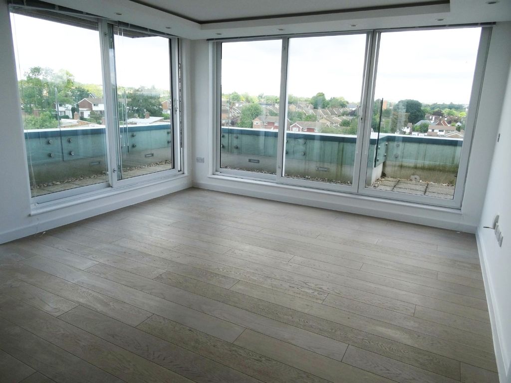 Property photo 3 of 10 5093202