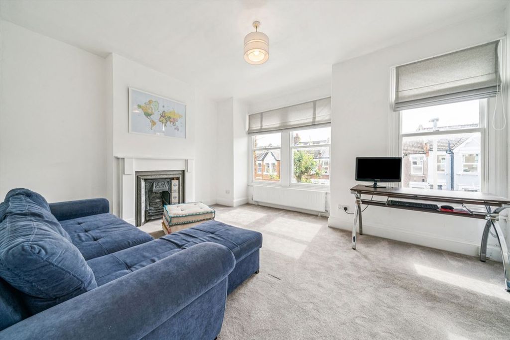 Property photo 2 of 4