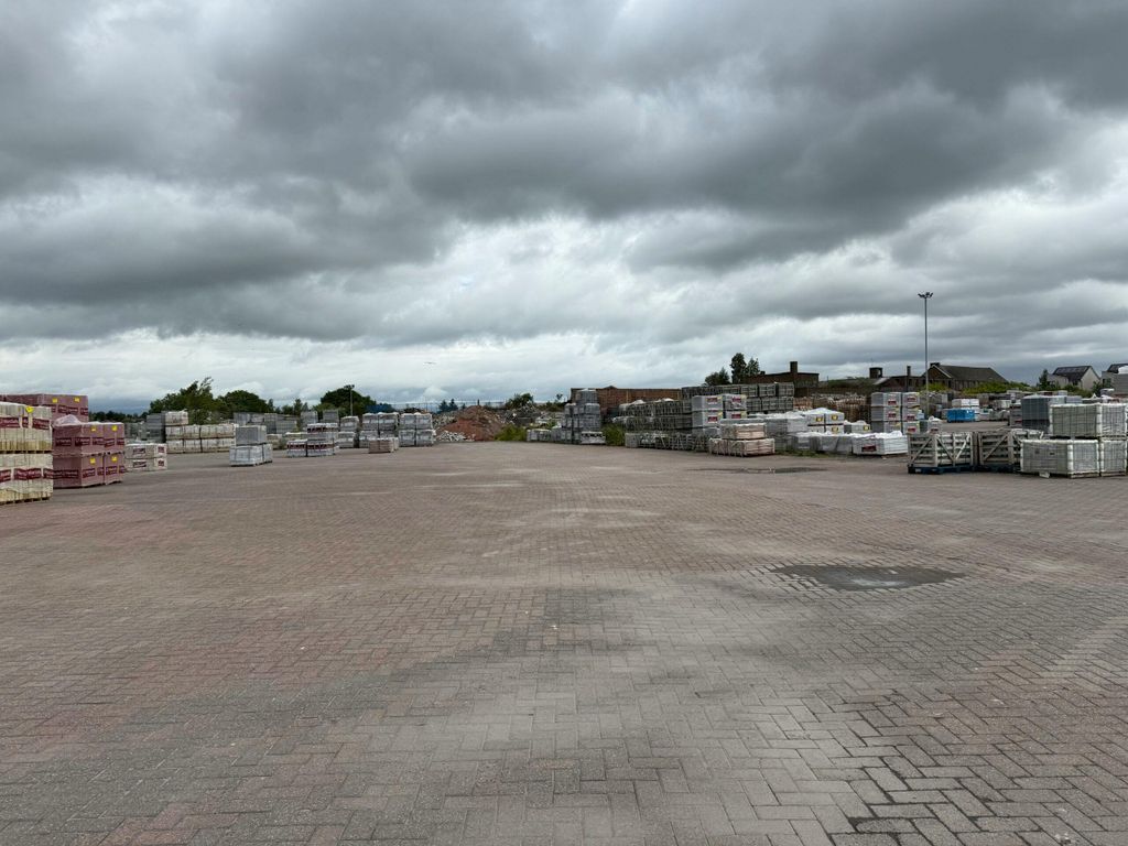 Property photo 3 of 3 Image 3