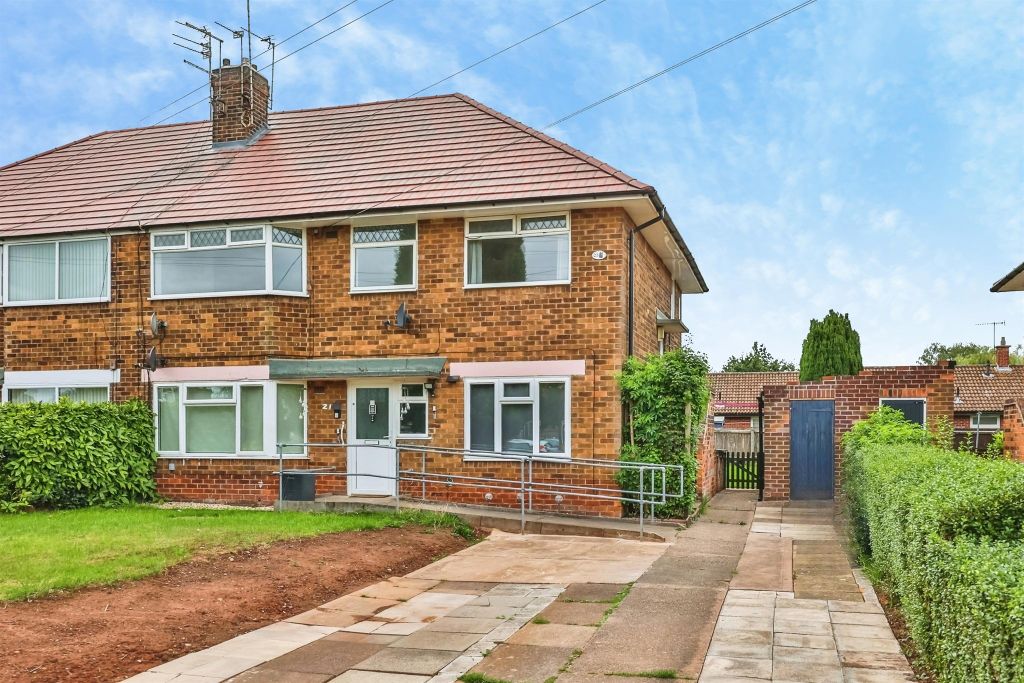 Property photo 1 of 17
