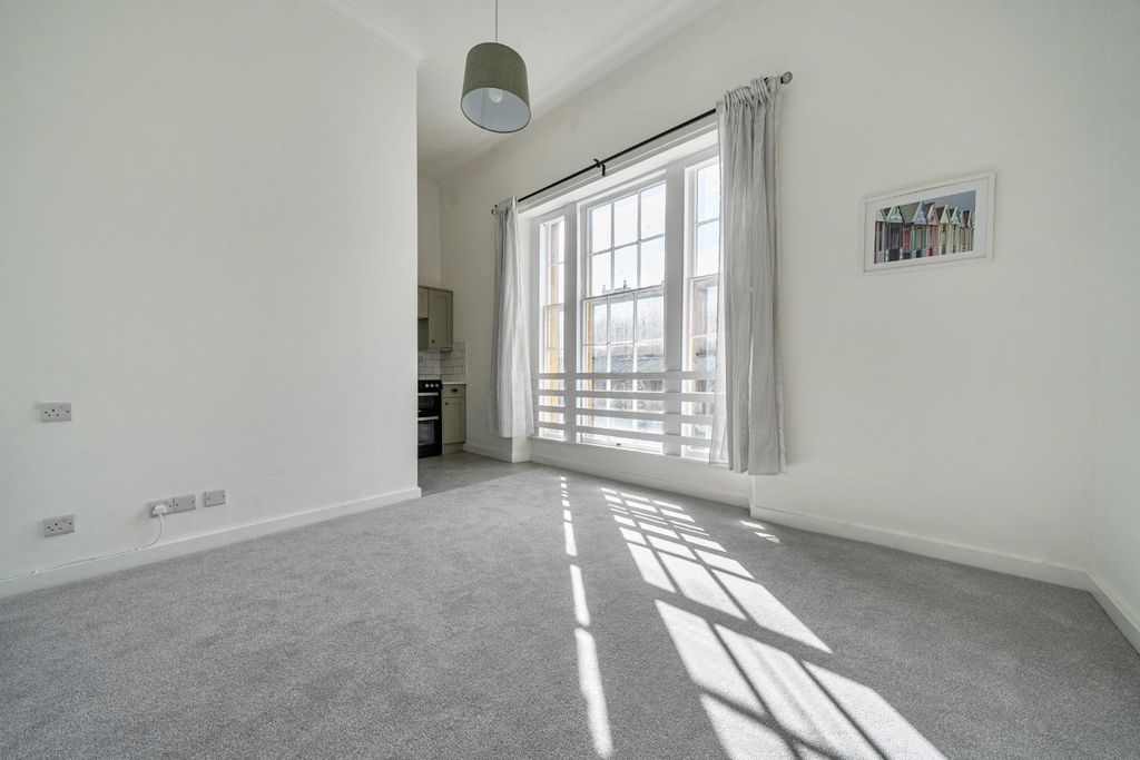 Property photo 3 of 14 Living Room 3.Jpg