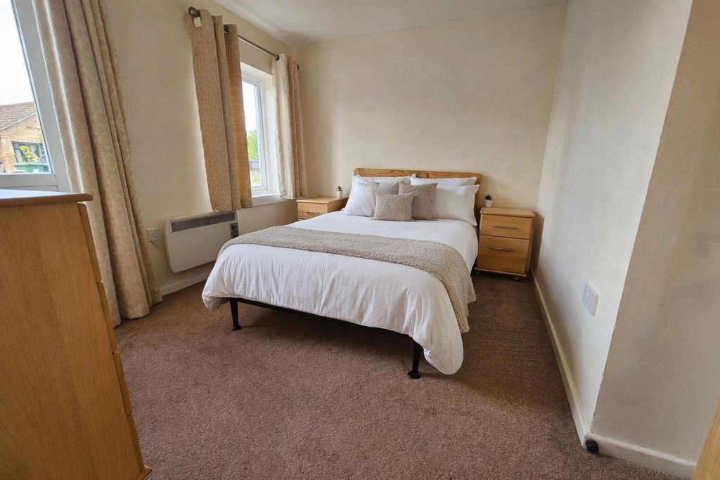 Property photo 1 of 4 Dressed 2025.Png