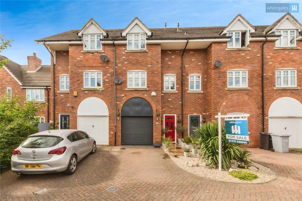 Property photo 1 of 24 Picture No. 34