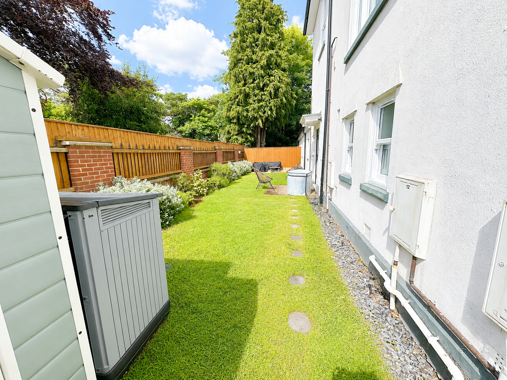 Property photo 3 of 7 Garden