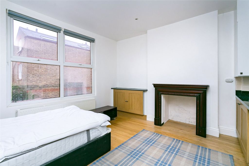 Property photo 2 of 5 Picture No. 01