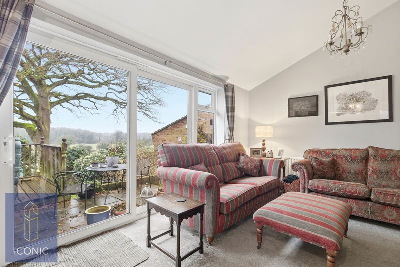 Property photo 3 of 17 Photo 6