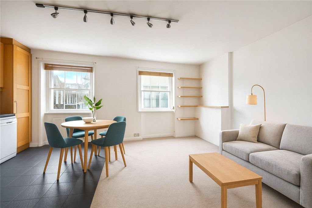 Property photo 3 of 8 Picture No. 29