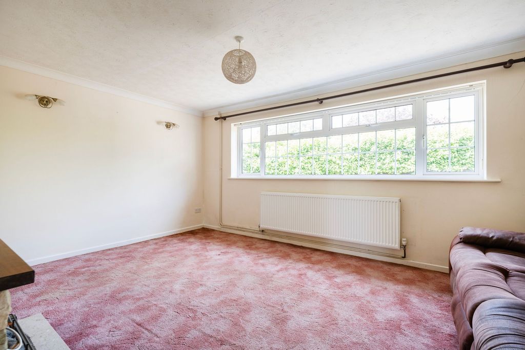 Property photo 3 of 14