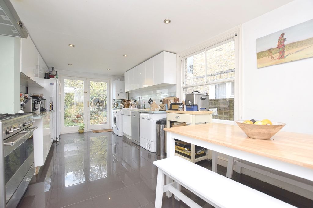 Property photo 3 of 8 Kitchen Spread