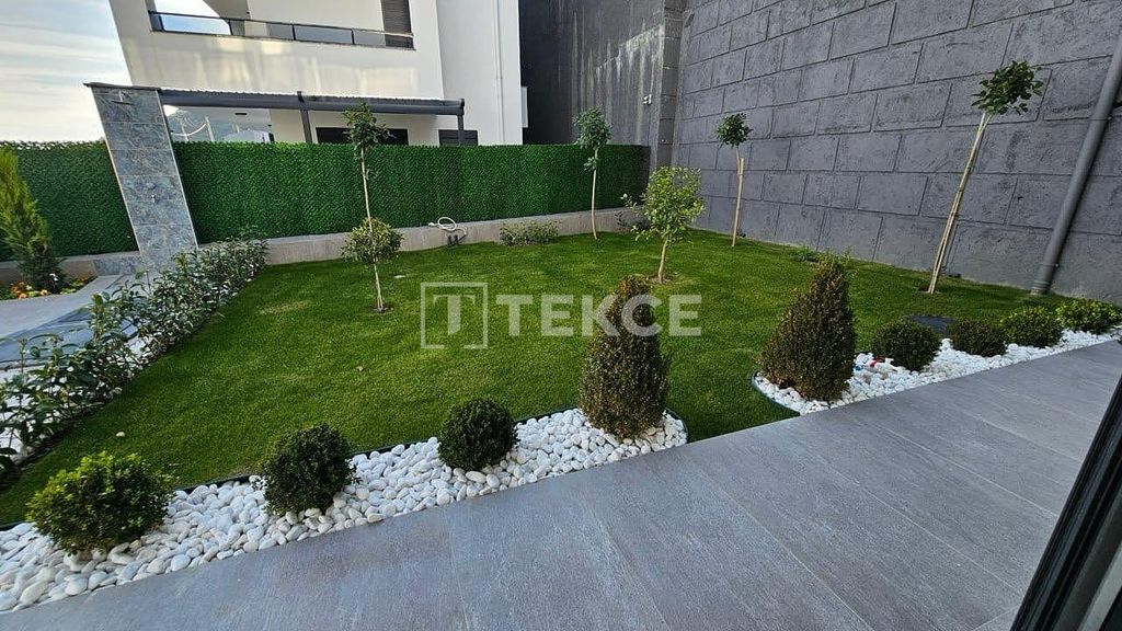 Property photo 3 of 51