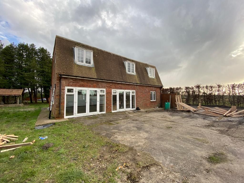 Property photo 1 of 21