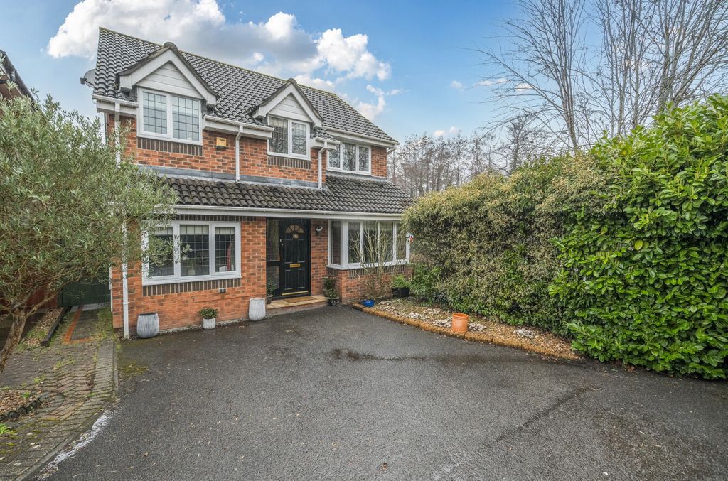 Property photo 1 of 20 1423346-22-69Ab05...