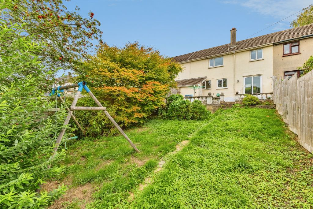 Property photo 2 of 21