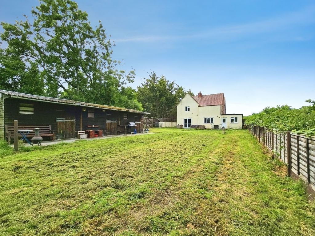 Property photo 1 of 32 Pbox-Img.Jpg