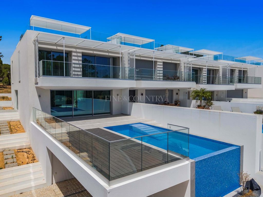 Property photo 1 of 25