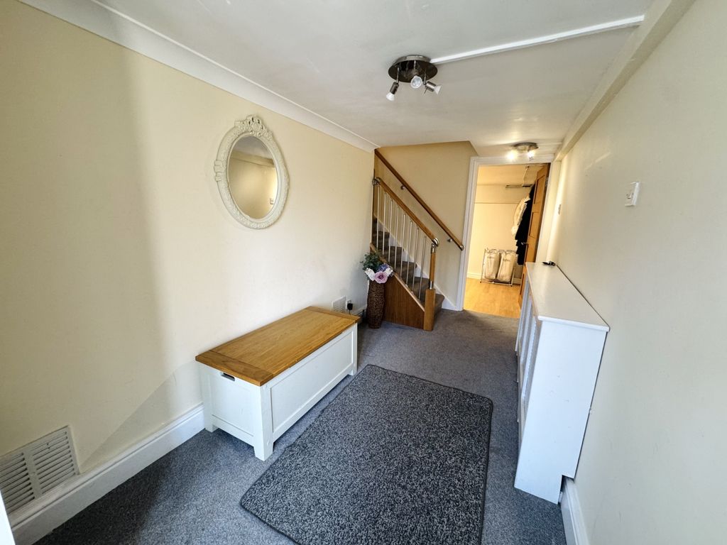 Property photo 2 of 18 Img_8122