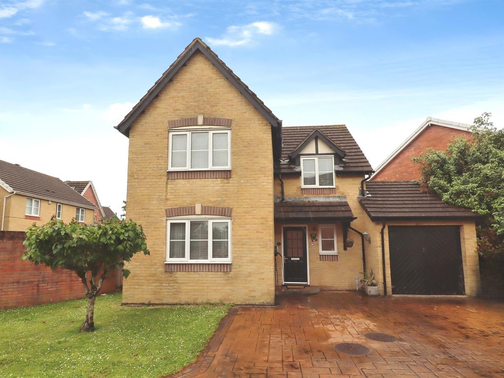 Property photo 1 of 30