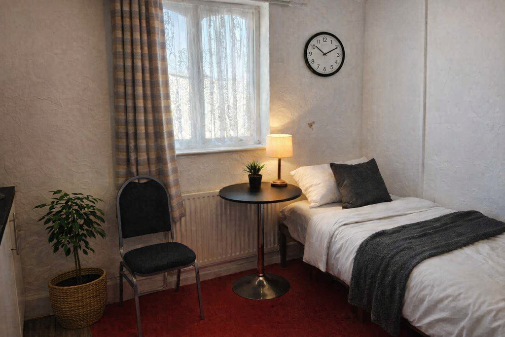 Property photo 1 of 3