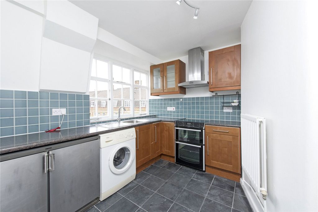 Property photo 1 of 10 Picture No. 06