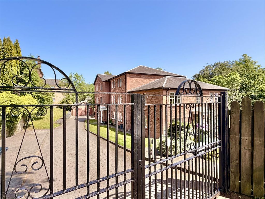 Additional image 34 of 4 bed town house for saleBurnside Gate, Hamilton ML3