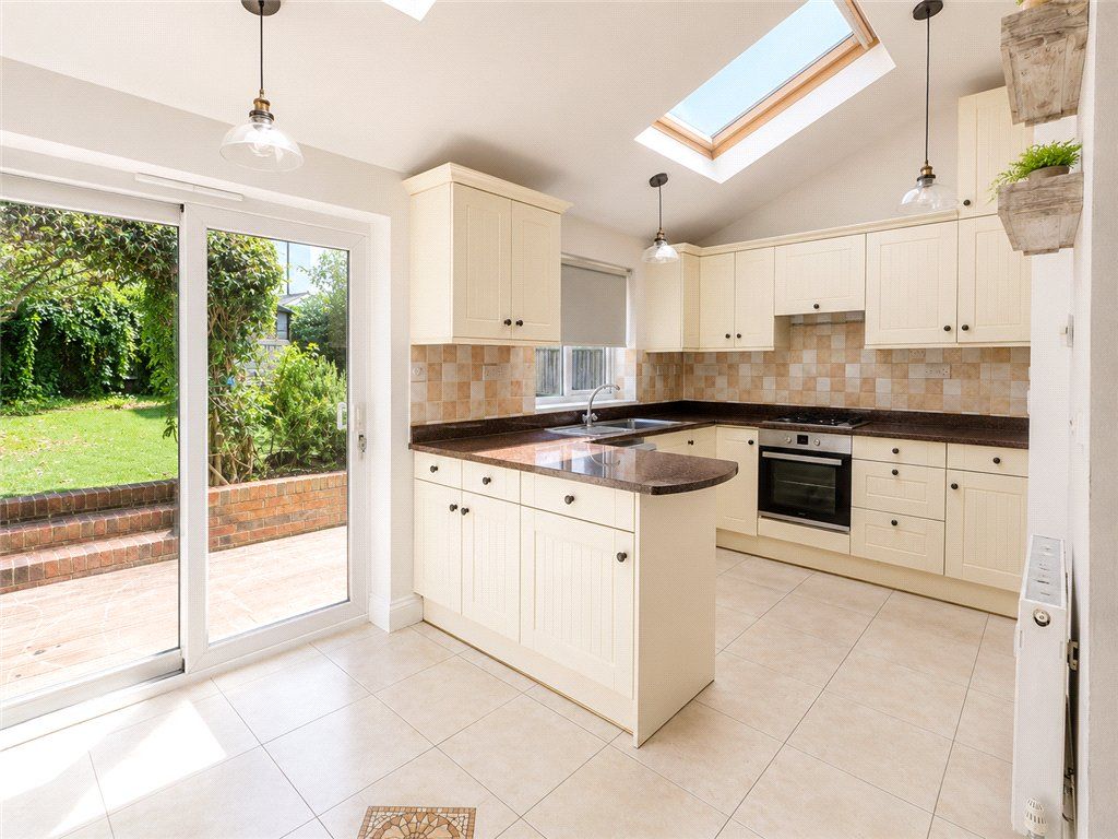 Property photo 3 of 13 Picture No. 63